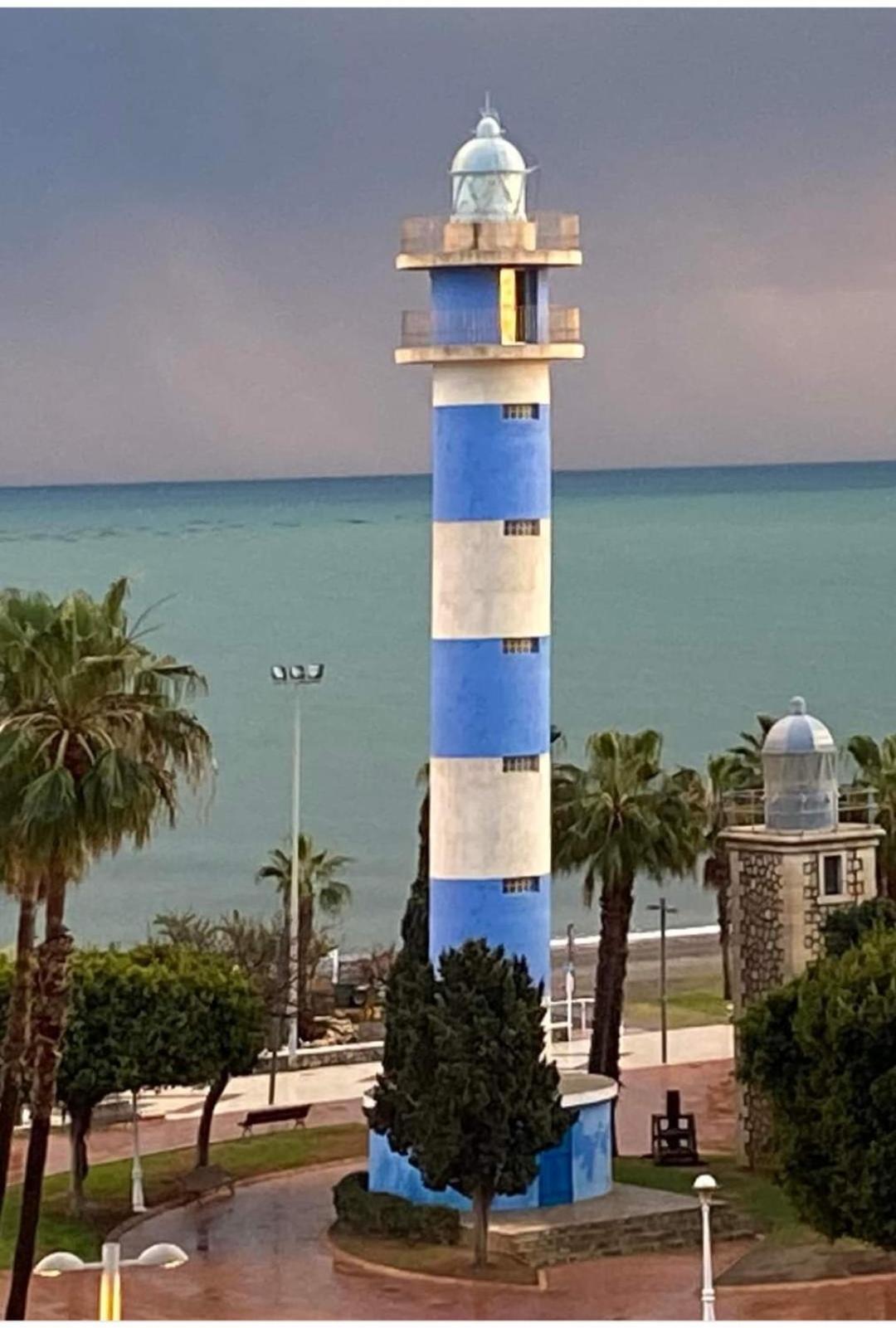 Estudio Amalfi Torre Del Mar Exterior foto